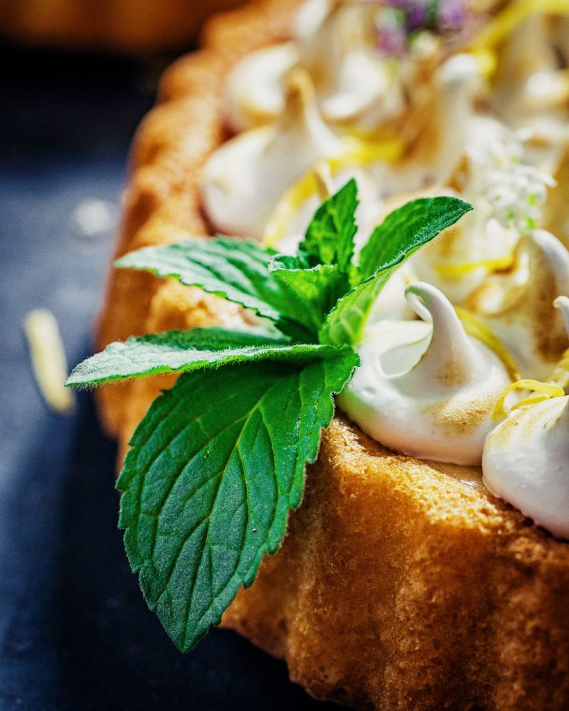 Zitronen-Baiser-Törtchen mit Lemon Curd und Baiser einfach Zitronen-Baiser-Törtchen mit Lemon Curd und Baiser einfach