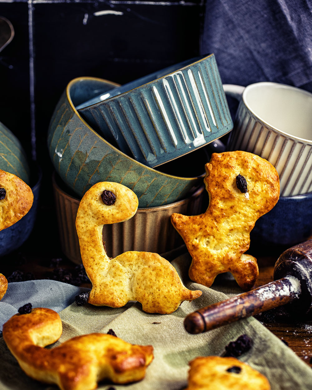 Dinosauerier Weckmaenner einfaches mitbringsel kindergeburtstag schule kindergarten rezept