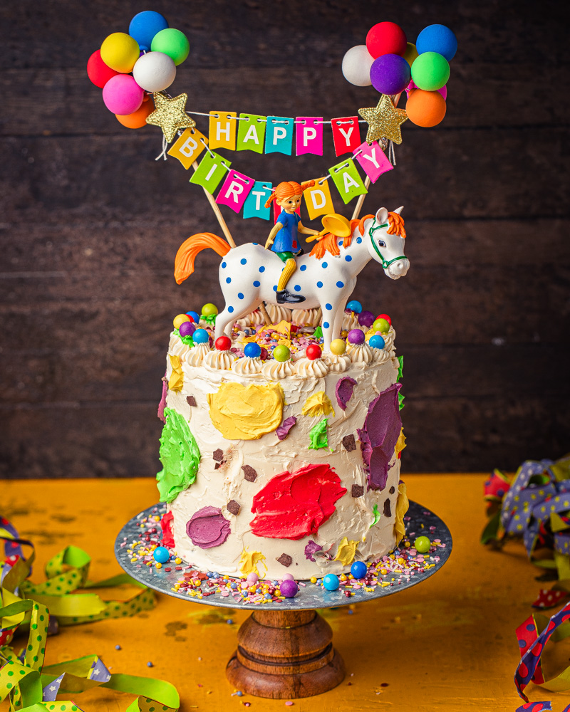 Pippi Langstrumpf Torte Kindergeburtstagstorte einfaches Rezept Stracciatellatorte heike herden super streusel